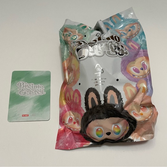 Pop Mart Confirmed Big Into Energy Labubu- Serenity - Picture 5 of 11
